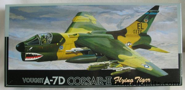 Fujimi 1/72 TWO Vought A-7D Corsair II - Louisiana ANG 23 TFW/74 